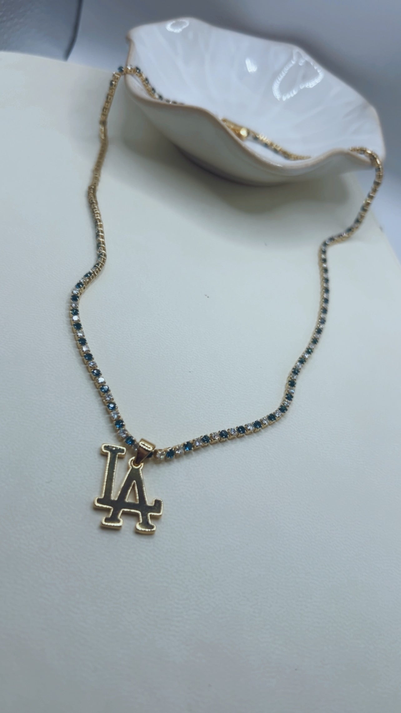 Bling LA necklace